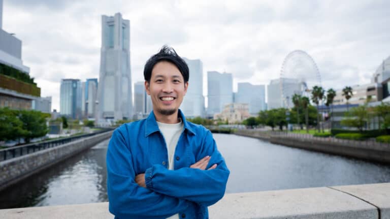 【起業家インタビュー】 我慢しないで働ける社会を創る|RPAサービス Peaceful Morning|藤澤専之介さん